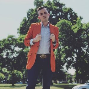 Meet your Posher, Sam wayne